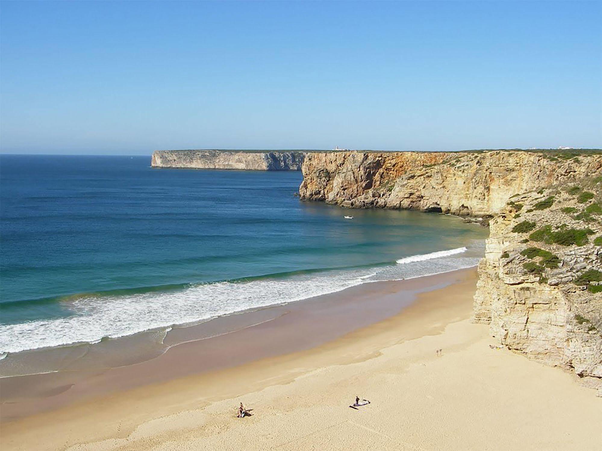 Orbitur Valado Bungalows Caravan Park Hotel Nazare Exterior photo